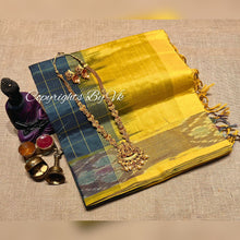 Load image into Gallery viewer, VK Tripura Silk Anamika Checks Sarees - Sheetal Fashionzz