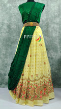 Load image into Gallery viewer, PURE Handloom Georgette lehenga - Sheetal Fashionzz