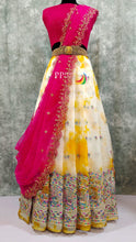 Load image into Gallery viewer, Pure Handloom Banarasi Organza Lehenga/Crop top Lehenga - Sheetal Fashionzz