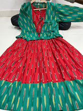 Load image into Gallery viewer, IKKAT COTTON KURTI WITH CONTRAST OVER COAT