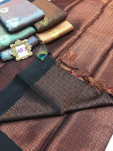 Load image into Gallery viewer, AKC VaallaiPattu Sarees