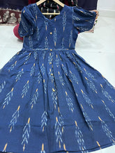 Load image into Gallery viewer, HANDMADE IKKAT COTTON KURTI With MIDDLE BUTTONS