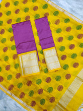 Load image into Gallery viewer, Mangalagiri Exclusive Pattu Kanchi Border Digital Printed Voni Lehanga Sets