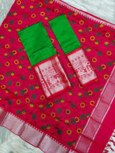 Load image into Gallery viewer, Mangalagiri Exclusive Pattu Kanchi Border Digital Printed Voni Lehanga Sets