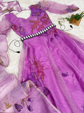 Load image into Gallery viewer, Organza printed Readymade Gown