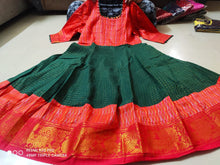 Load image into Gallery viewer, Madurai Sungudi All over Zari checks Fabric & banarasi jacord cotton combo - Sheetal Fashionzz