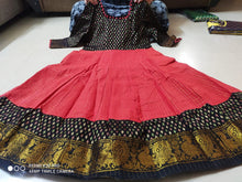 Load image into Gallery viewer, Madurai Sungudi All over Zari checks Fabric & banarasi jacord cotton combo - Sheetal Fashionzz
