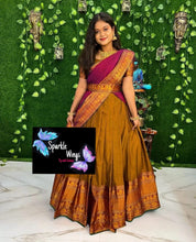 Load image into Gallery viewer, Narayanpet Silk lehenga - Sheetal Fashionzz
