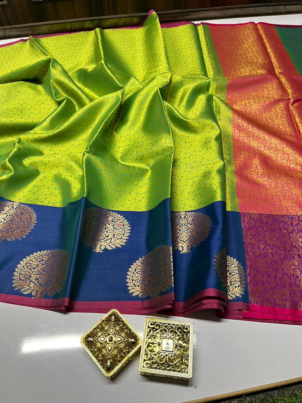 Party Wear Kora Muslin Silk Saree at Rs 750 | Organza Silk Sarees in  Bengaluru | ID: 23100071733