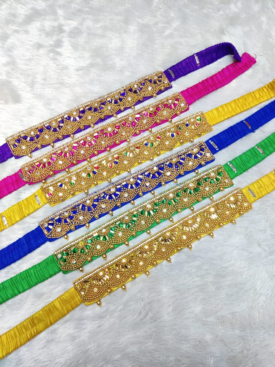Buy Fresh Vibes Pearl Golden Saree Belt for Women Saree - Stylish  Traditional South Indian Kamarbandh for Lehenga - Waist Chain Length 40  inches at Mehndi Haldi