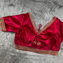 Load image into Gallery viewer, HEAVY VELVET BRIDAL BLOUSE
