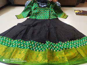 Madurai Sungudi All over Zari checks Fabric & banarasi jacord cotton combo - Sheetal Fashionzz