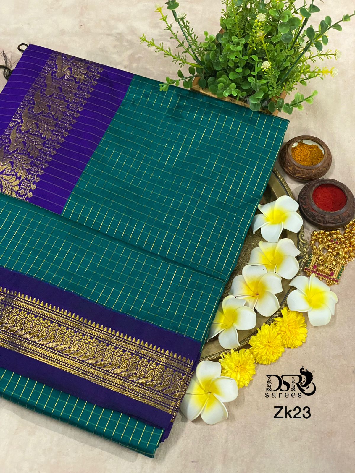 Sarees  Kalyani Cotton Saree With Zari Border And Blouse Piece